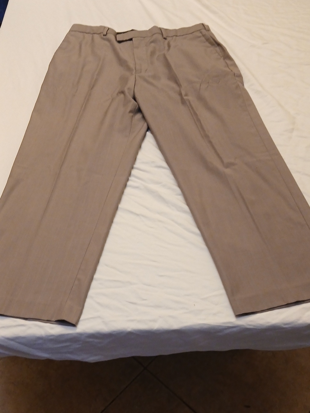 Perry Ellis Straight-Leg Dress Pants - Light Taupe